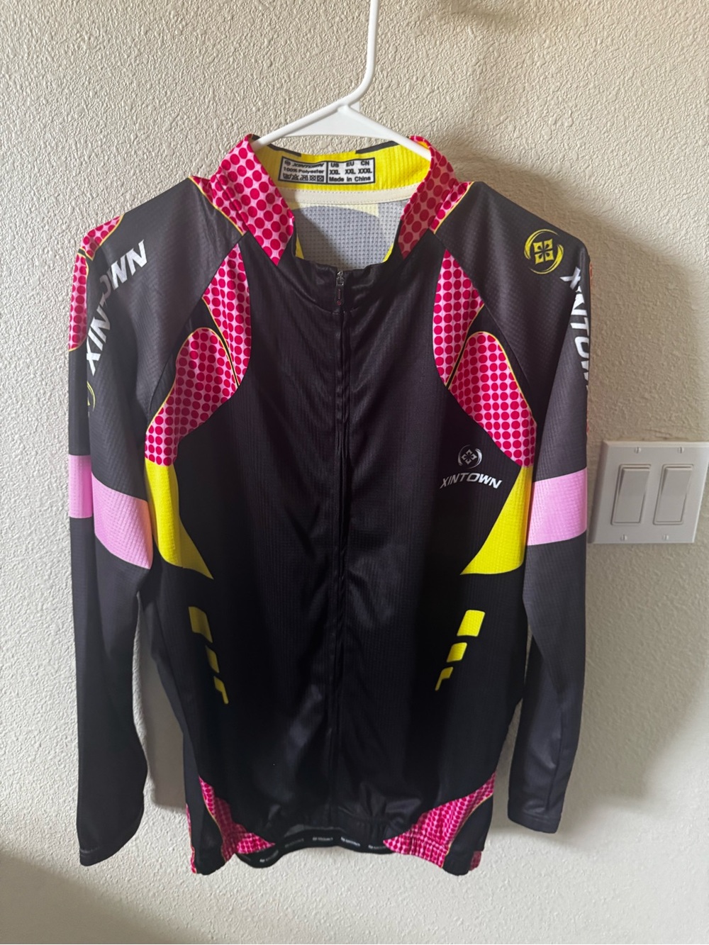 Women's Long Sleeve Cycling Jersey - Black & Pink